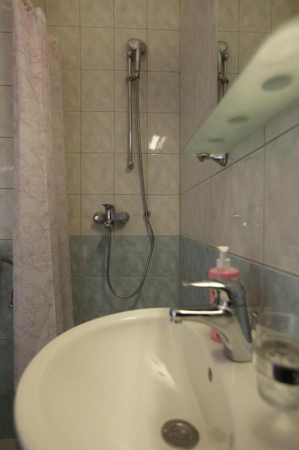 Vanja Apartment โตรกีร์ ภายนอก รูปภาพ